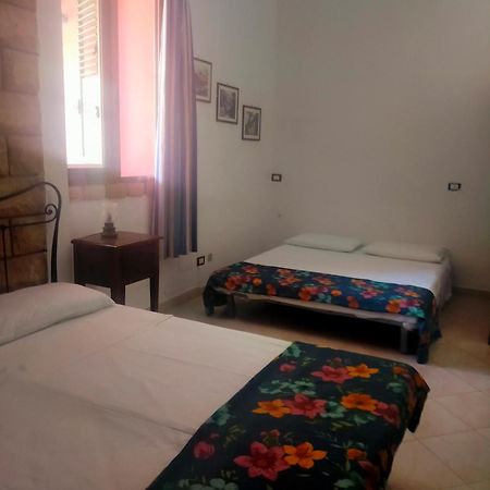 La Rosa Del Deserto Bed & Breakfast Шикли Екстериор снимка